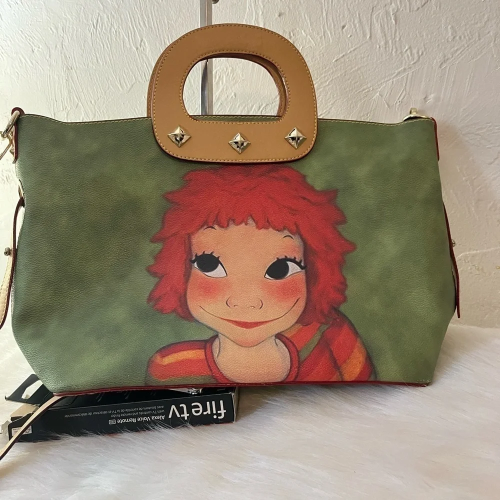 NWOT Youk Shim Won shoulder bag with Detachable strap